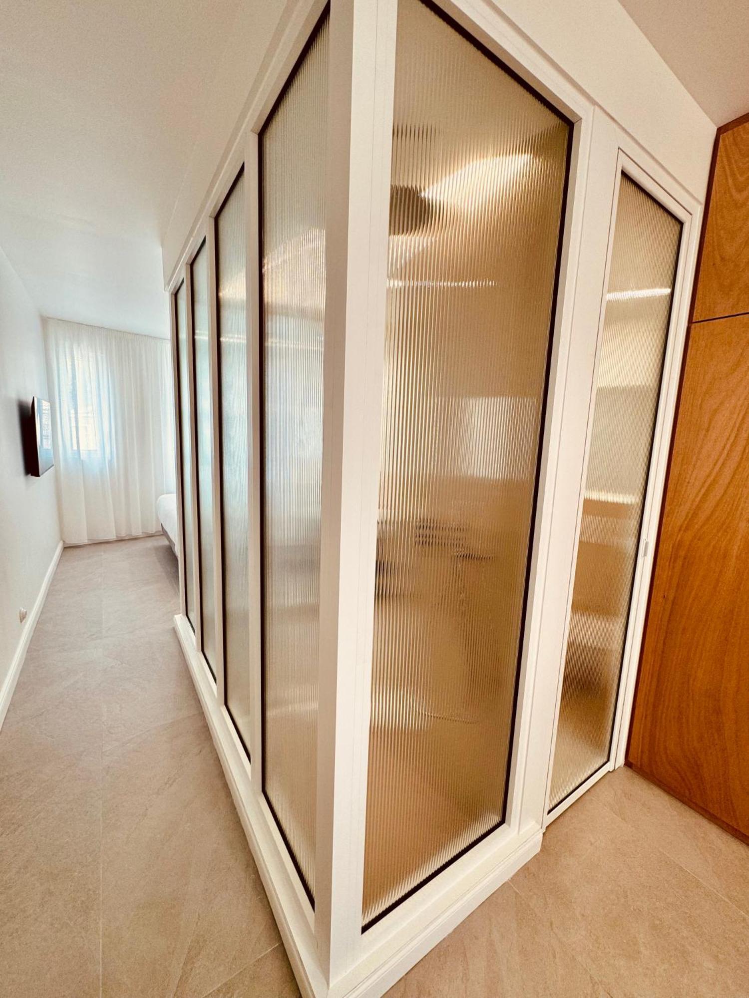 Maison Lyo Suite Luxe Канны Экстерьер фото