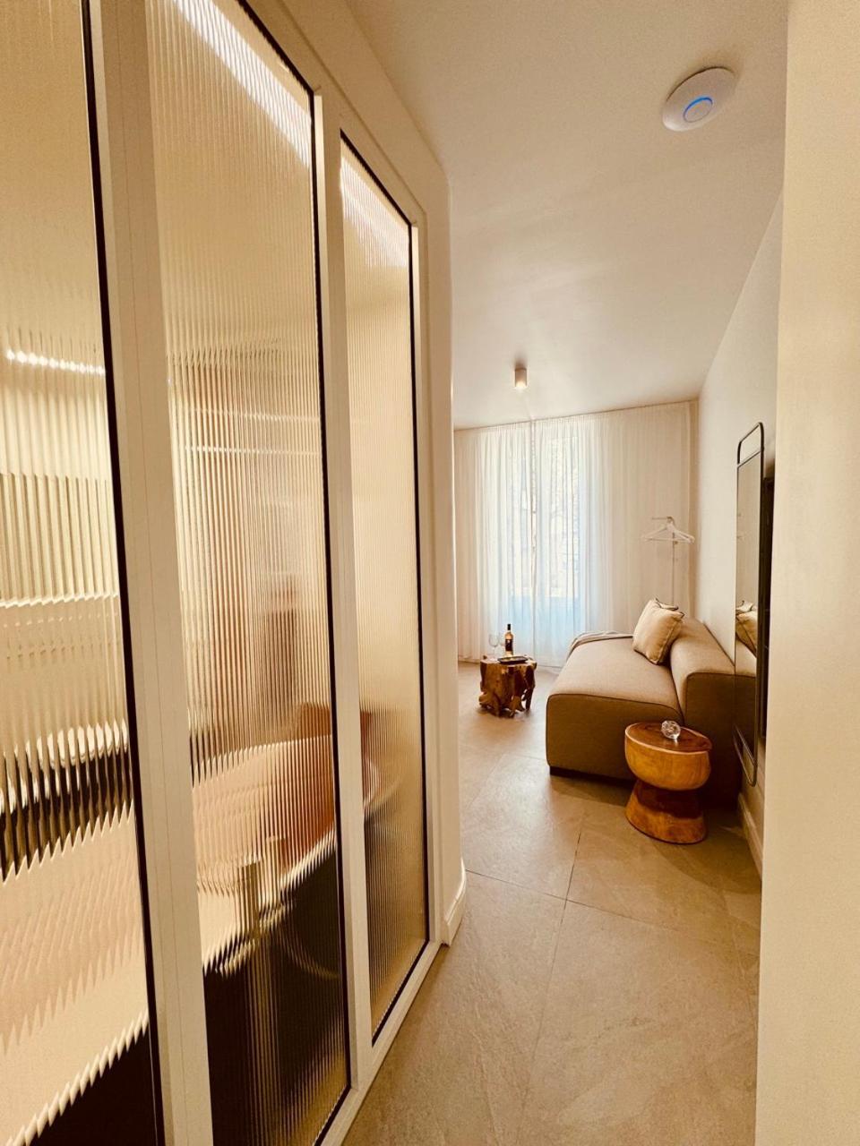 Maison Lyo Suite Luxe Канны Экстерьер фото