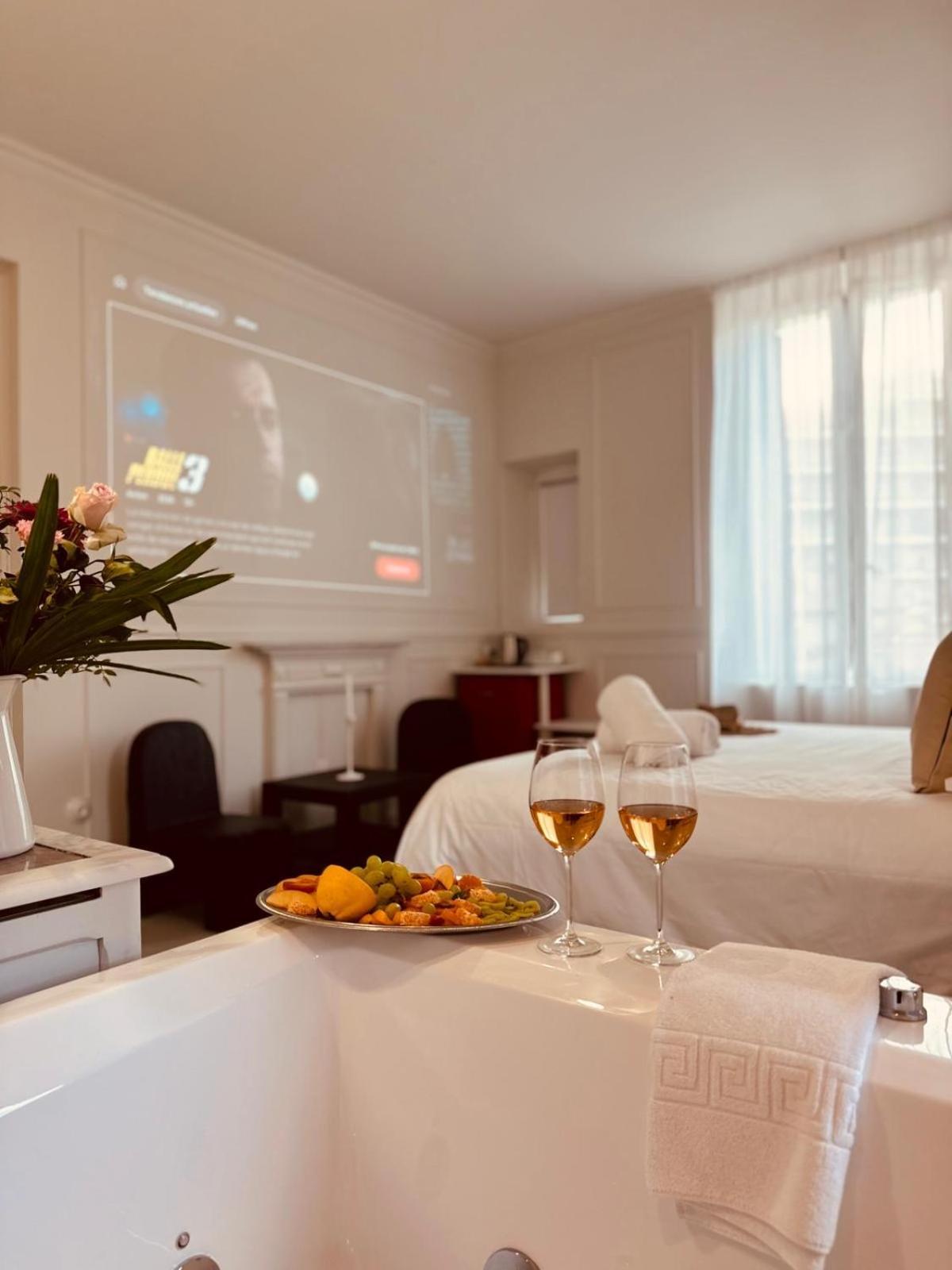 Maison Lyo Suite Luxe Канны Экстерьер фото